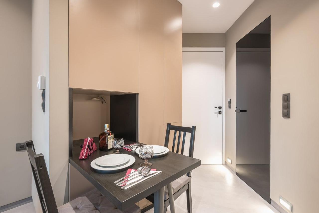 Ionia Luxury Suites B Athena Bagian luar foto