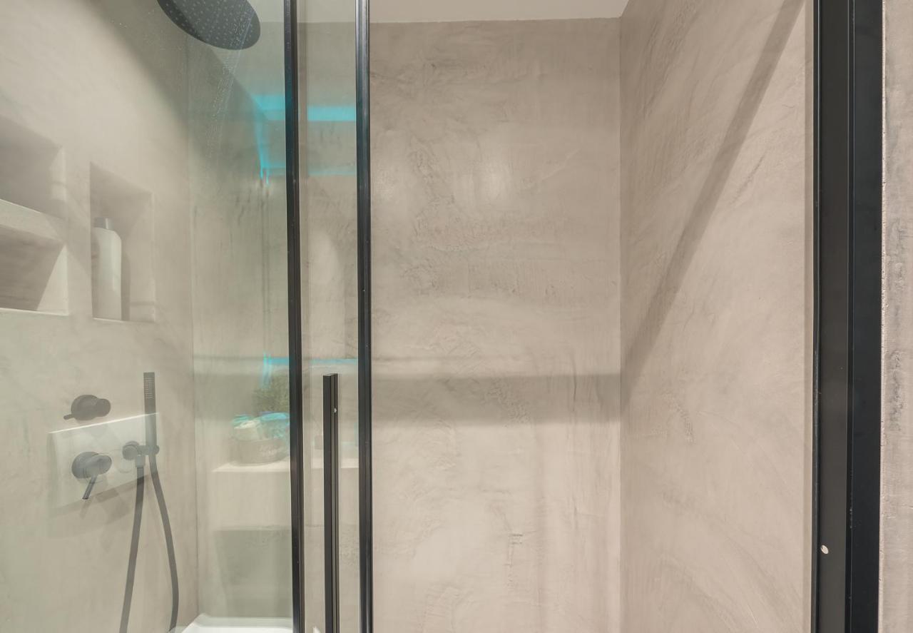 Ionia Luxury Suites B Athena Bagian luar foto
